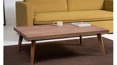 Coffee Table Decoration: What goes on a coffee table? image